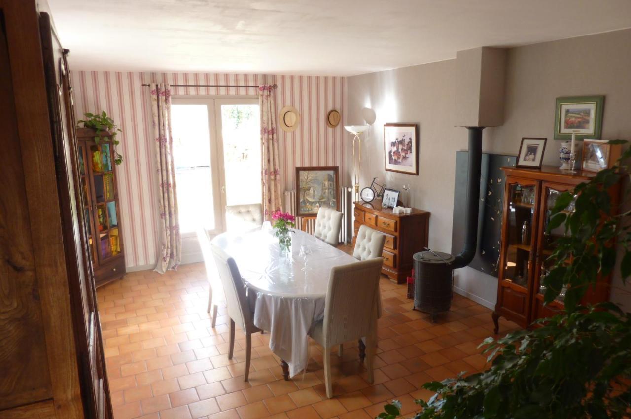 La Maison De Roussi Nonette ภายนอก รูปภาพ
